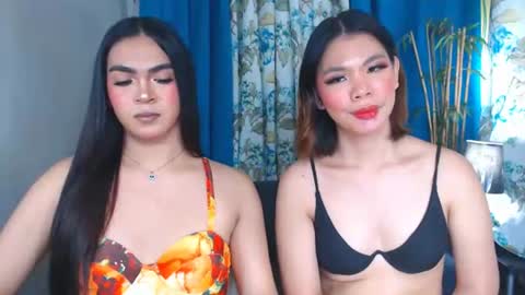 itsmearianne online show from June 18, 2:12 am