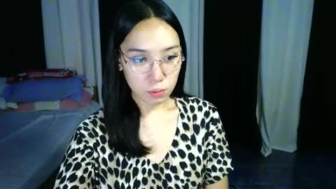 itsmehotqueen online show from May 9, 3:12 am