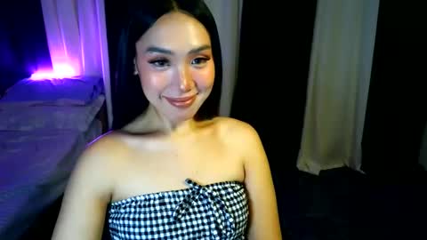 itsmehotqueen online show from May 10, 3:39 pm