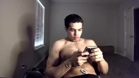 Snapshot of itstarzan chatting on December 25, 7:02 pm TARZAN online show from December 25, 7:02 pm
