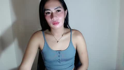 itsurgil_kloeh online show from March 1, 4:20 pm