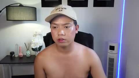 Snapshot of itsurjayxx chatting on April 5, 9:39 am jay jay online show from April 5, 9:39 am