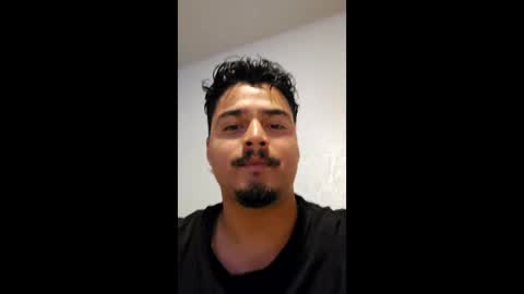 Snapshot of itswhatever1234 chatting on March 18, 6:33 pm itswhatever1234 online show from March 18, 6:33 pm