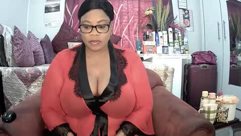 itumeleng74 online show from January 13, 5:01 am