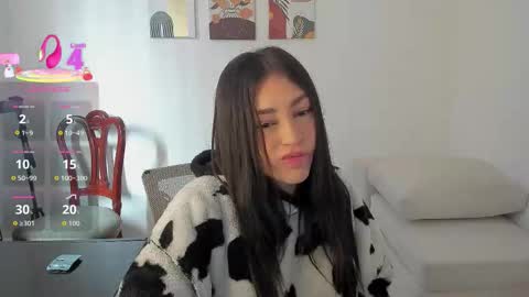 Itziar  online show from October 29, 5:25 pm