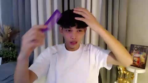 Snapshot of itzme_curlyalvin chatting on March 10, 11:15 am alvin pandoy online show from March 10, 11:15 am