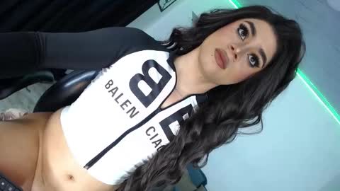 y  online show from January 14, 3:45 am