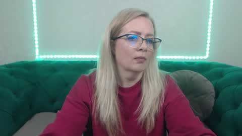 ivanacharm online show from April 3, 3:15 am