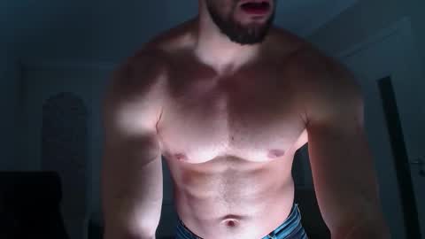 IvanHydee online show from November 30, 5:55 am