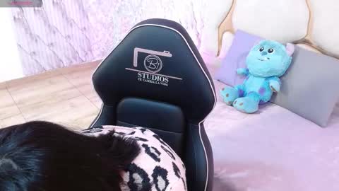 ivanna_tay1 online show from March 12, 3:23 am