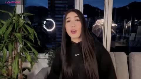 Snapshot of ivanna_west chatting on September 18, 10:39 am Ivanna West online show from September 18, 10:39 am