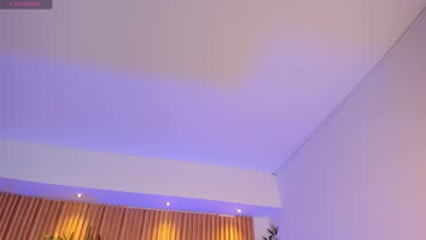 Snapshot of ivannafoxx_ chatting on March 14, 10:53 am ivanna online show from March 14, 10:53 am