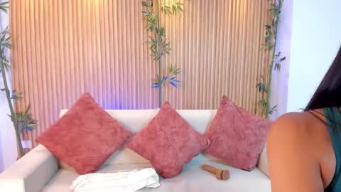 Snapshot of ivannafoxx_ chatting on March 27, 2:39 pm ivanna online show from March 27, 2:39 pm