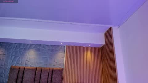 Snapshot of ivannafoxx_ chatting on March 28, 11:32 am ivanna online show from March 28, 11:32 am