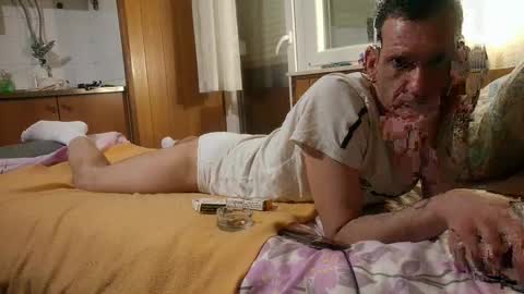 Snapshot of ivanperki chatting on February 1, 1:02 am ivanperky online show from February 1, 1:02 am