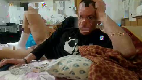 Snapshot of ivanperki chatting on February 24, 6:49 am ivanperky online show from February 24, 6:49 am