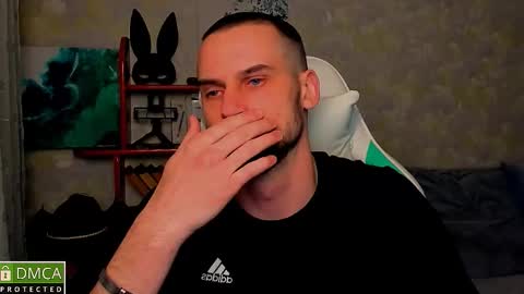 Snapshot of iveran_love1 chatting on October 15, 6:19 pm iveran online show from October 15, 6:19 pm