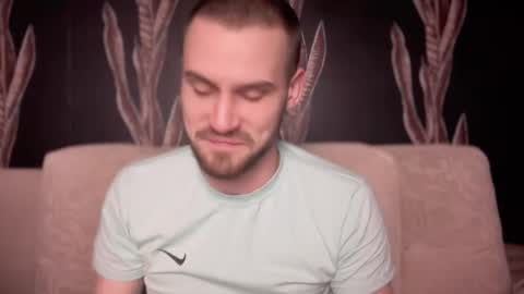 Snapshot of iveran_love1 chatting on October 20, 6:52 pm iveran online show from October 20, 6:52 pm