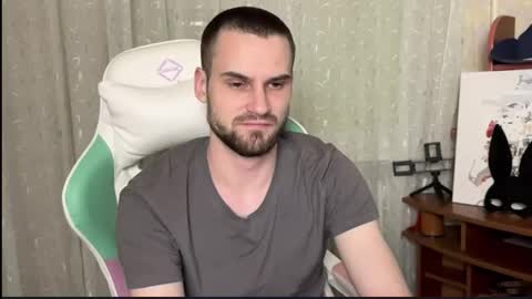 Snapshot of iveran_love1 chatting on October 30, 8:42 pm iveran online show from October 30, 8:42 pm