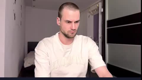 Snapshot of iveran_love1 chatting on January 7, 7:27 pm iveran online show from January 7, 7:27 pm