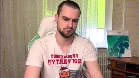 Snapshot of iveran_love1 chatting on February 14, 8:00 am iveran online show from February 14, 8:00 am