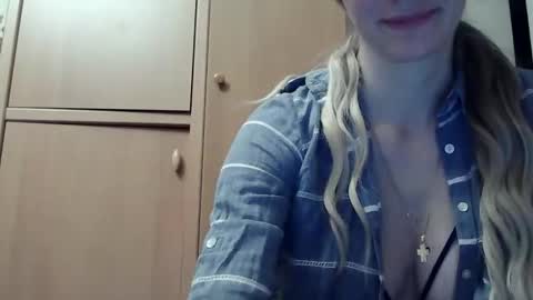 ivetta911 online show from February 11, 3:50 pm