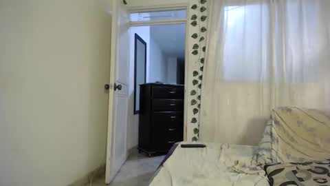 ivonne__hot online show from February 7, 11:19 pm