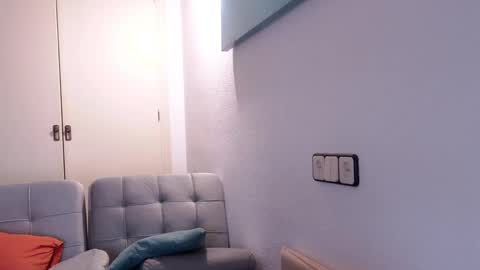 Snapshot of ivonne_hilton chatting on February 21, 8:51 am Ivonne online show from February 21, 8:51 am