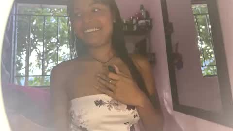 ivony798712 online show from May 21, 10:06 pm