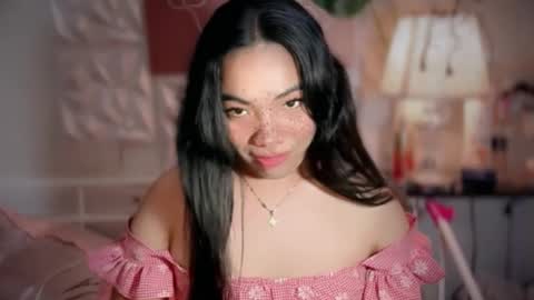 ivory_delight online show from May 10, 2:28 am