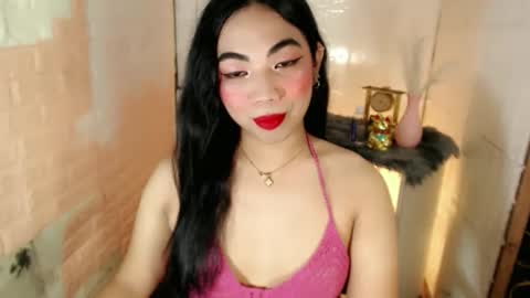 ivory_delight online show from May 17, 7:17 am