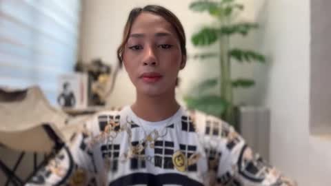 kirstenelsie online show from November 7, 1:05 am