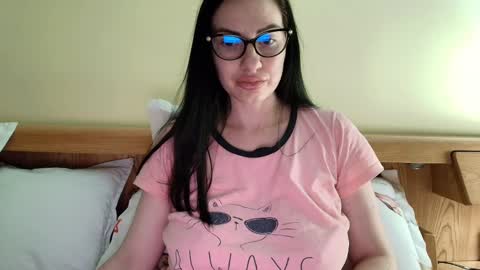 Ivory online show from December 22, 3:11 pm