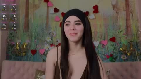 ivorywood_ online show from February 12, 5:41 pm