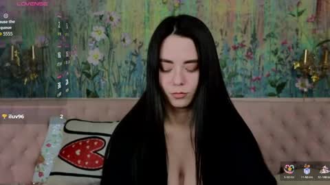 Snapshot of ivorywood_ chatting on April 19, 5:56 pm ivorywood_ online show from April 19, 5:56 pm
