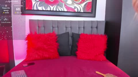 ivi rosse  online show from May 5, 1:41 pm