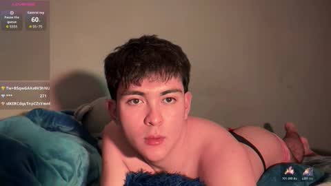 Snapshot of ivy_0000 chatting on February 3, 5:49 am ivy online show from February 3, 5:49 am