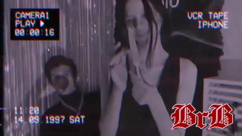 Snapshot of ivy__lester chatting on December 2, 9:28 pm Ivy and Lester online show from December 2, 9:28 pm