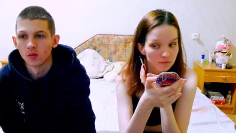Snapshot of ivy__lester chatting on January 29, 7:22 pm Ivy and Lester online show from January 29, 7:22 pm