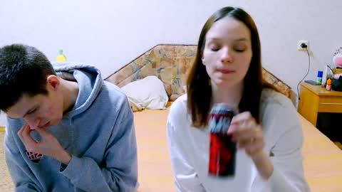 Snapshot of ivy__lester chatting on February 27, 3:15 pm Ivy and Lester online show from February 27, 3:15 pm