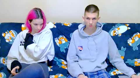 Snapshot of ivy__lester chatting on October 10, 6:29 pm Ivy and Lester online show from October 10, 6:29 pm
