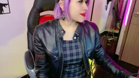 Snapshot of ivy__taylorr chatting on July 4, 5:13 am Diana Rojas online show from July 4, 5:13 am