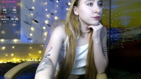 Snapshot of ivy_dean_ chatting on March 5, 10:43 pm Ivy online show from March 5, 10:43 pm
