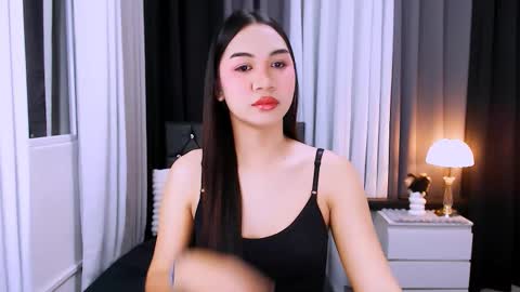 Snapshot of ivy_fucks chatting on November 18, 7:46 am ivy_fucks online show from November 18, 7:46 am