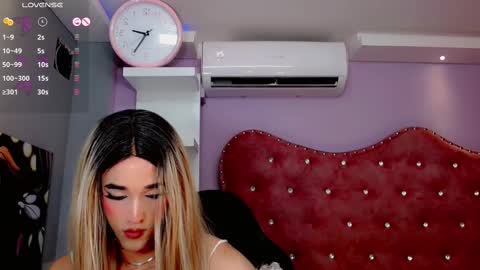 IVY  online show from December 14, 11:07 am