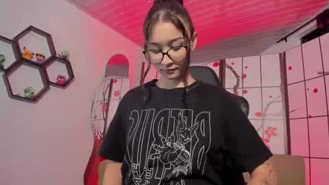 Ivy online show from October 30, 5:20 am