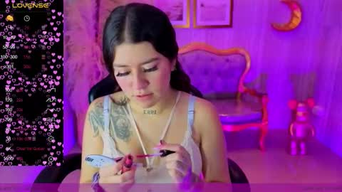 Ivy  online show from October 14, 8:20 pm