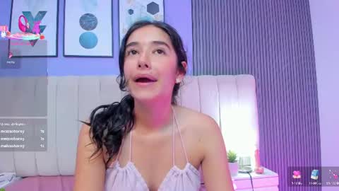 Snapshot of ivy_petit chatting on July 1, 11:26 pm Ivy petit online show from July 1, 11:26 pm