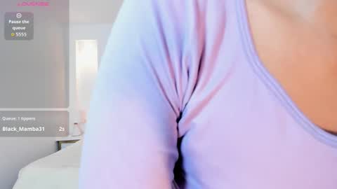 NEW MODEL Ivy online show from October 3, 8:17 pm