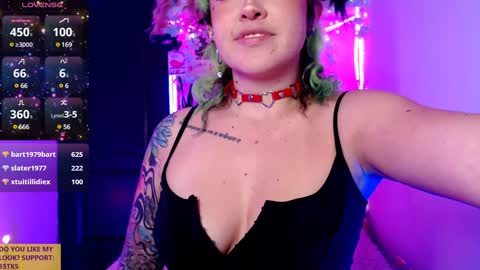 Snapshot of ivy_rosse chatting on December 5, 7:06 pm You can find more of me here online show from December 5, 7:06 pm